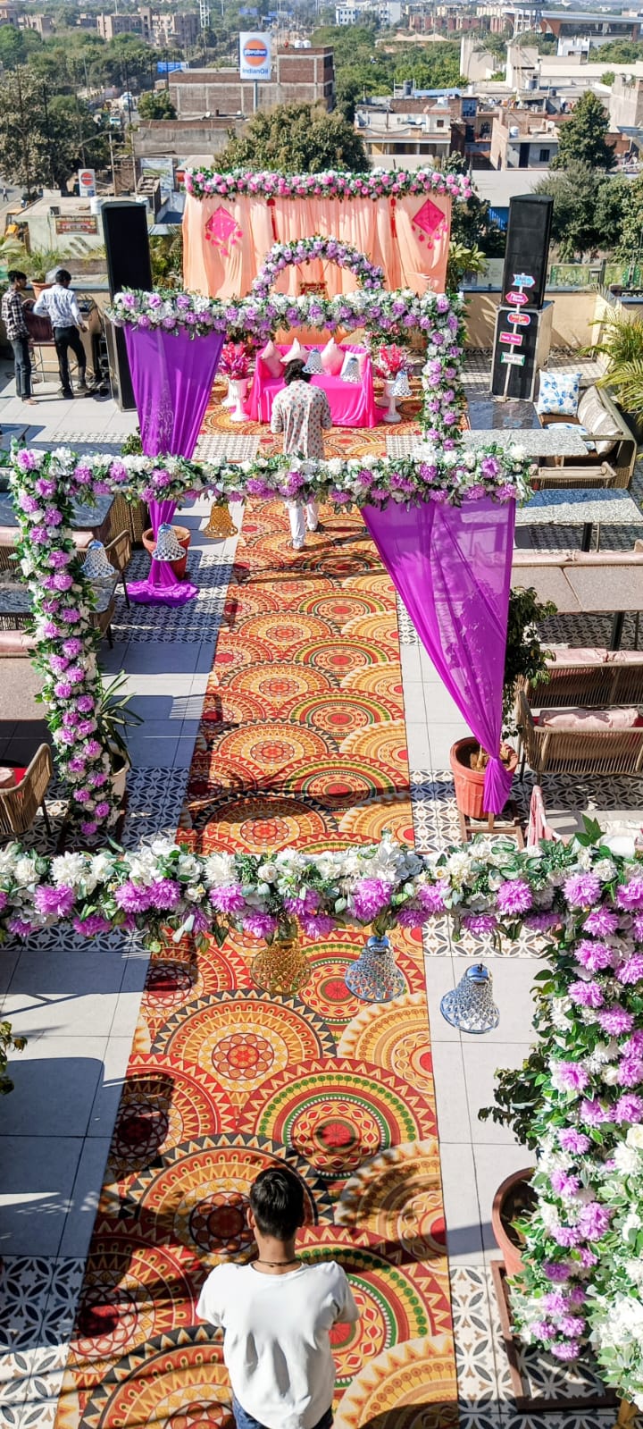Rooftop Wedding Walkway